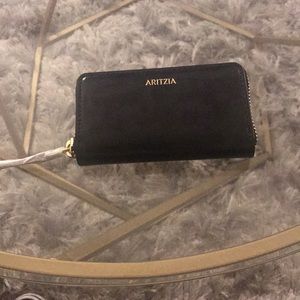 Aritzia card wallet BRAND NEW